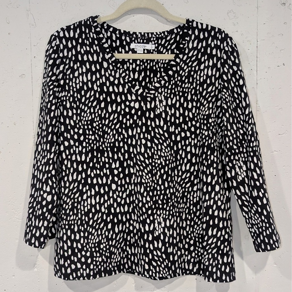 Chicos Cotton Tee Size L Black White Women Animal Print V-Neck 3/4 Sleeves